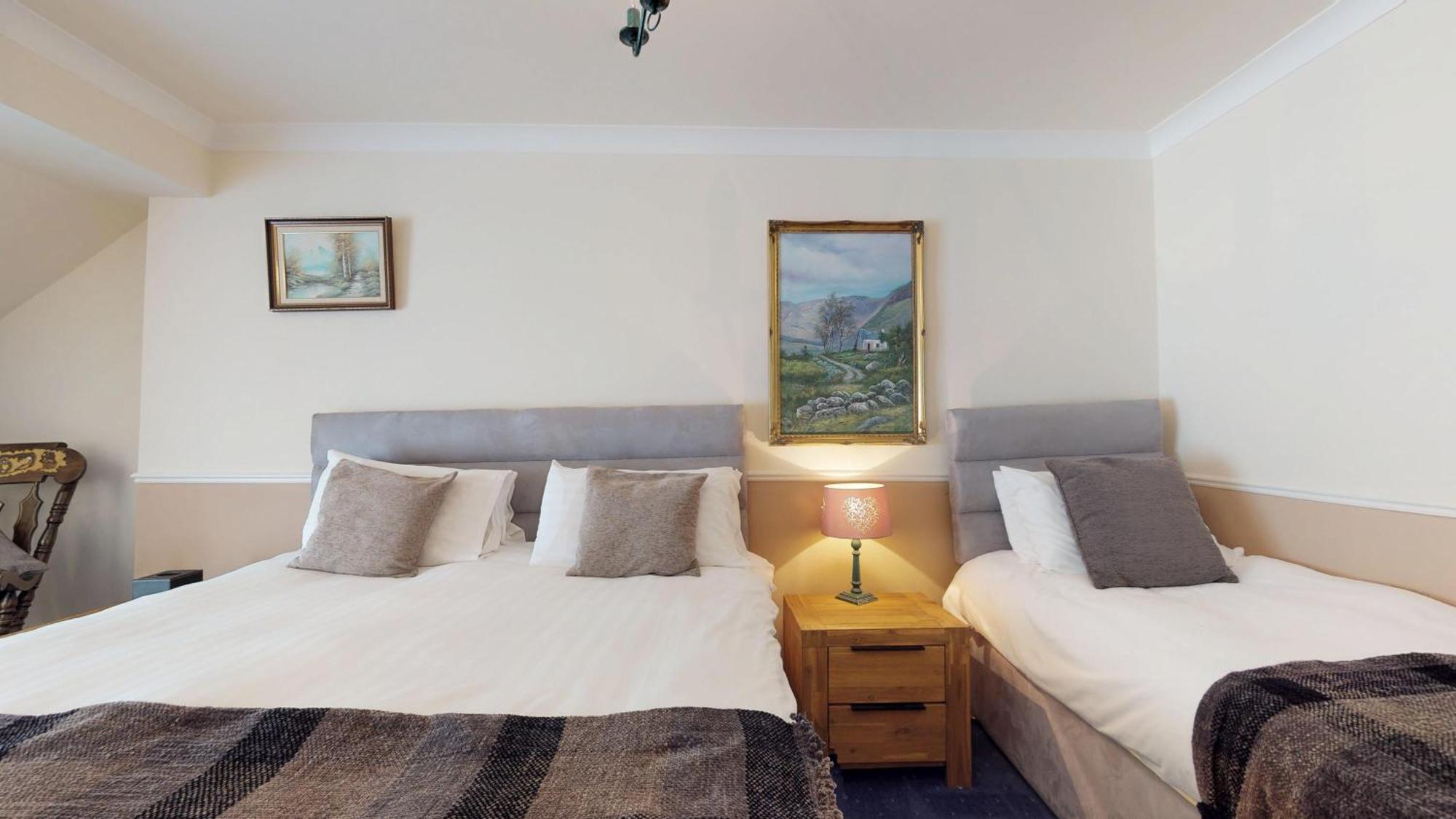 Hotel Milltown House
